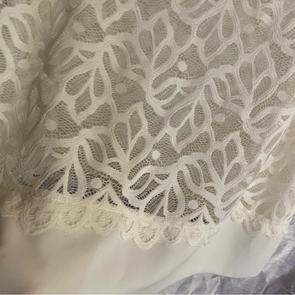 Charter Club petite, SZ PXL, GUC lacy lined top with crepe hem and cuffs, dressy - Picture 9 of 10